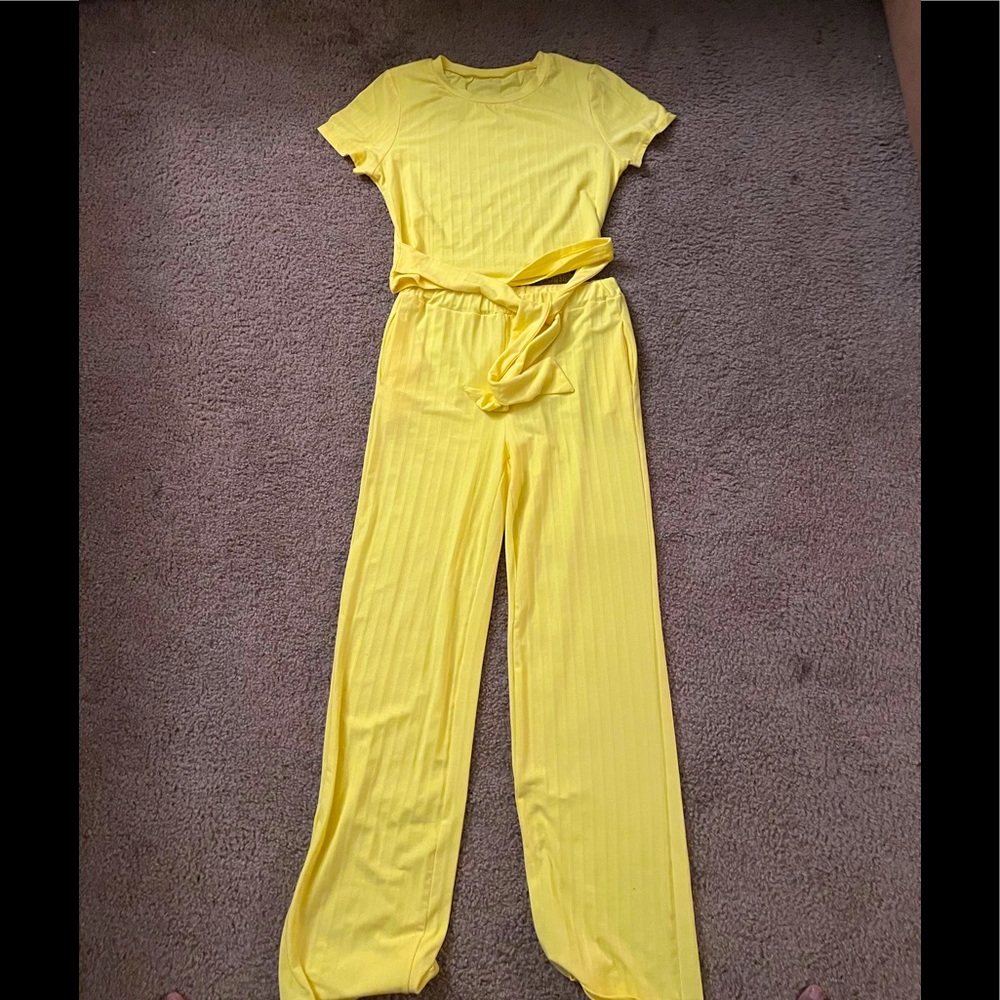 Yellow Crop Set